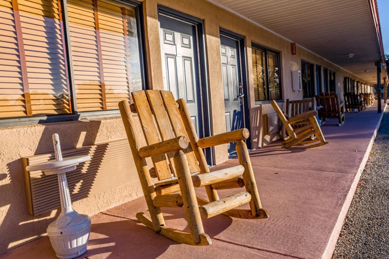 Camp Mack Lodge, Marina & Rv Resort Lake Wales Exterior photo