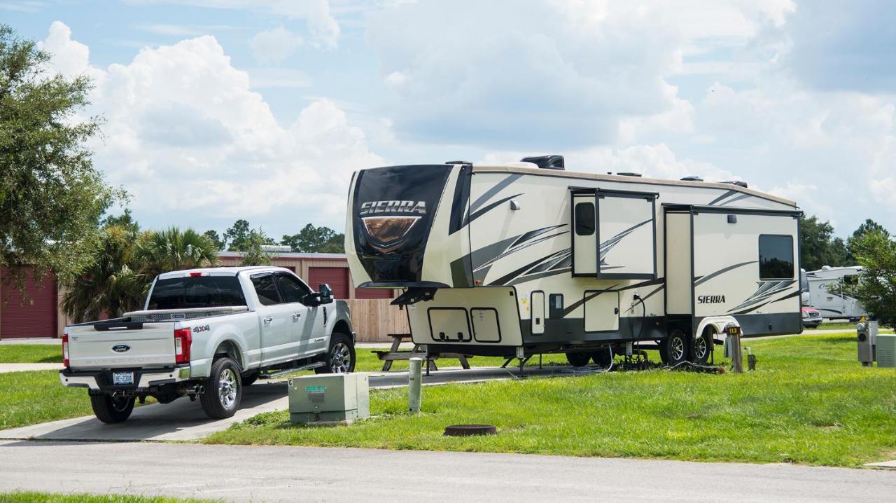Camp Mack Lodge, Marina & Rv Resort Lake Wales Exterior photo
